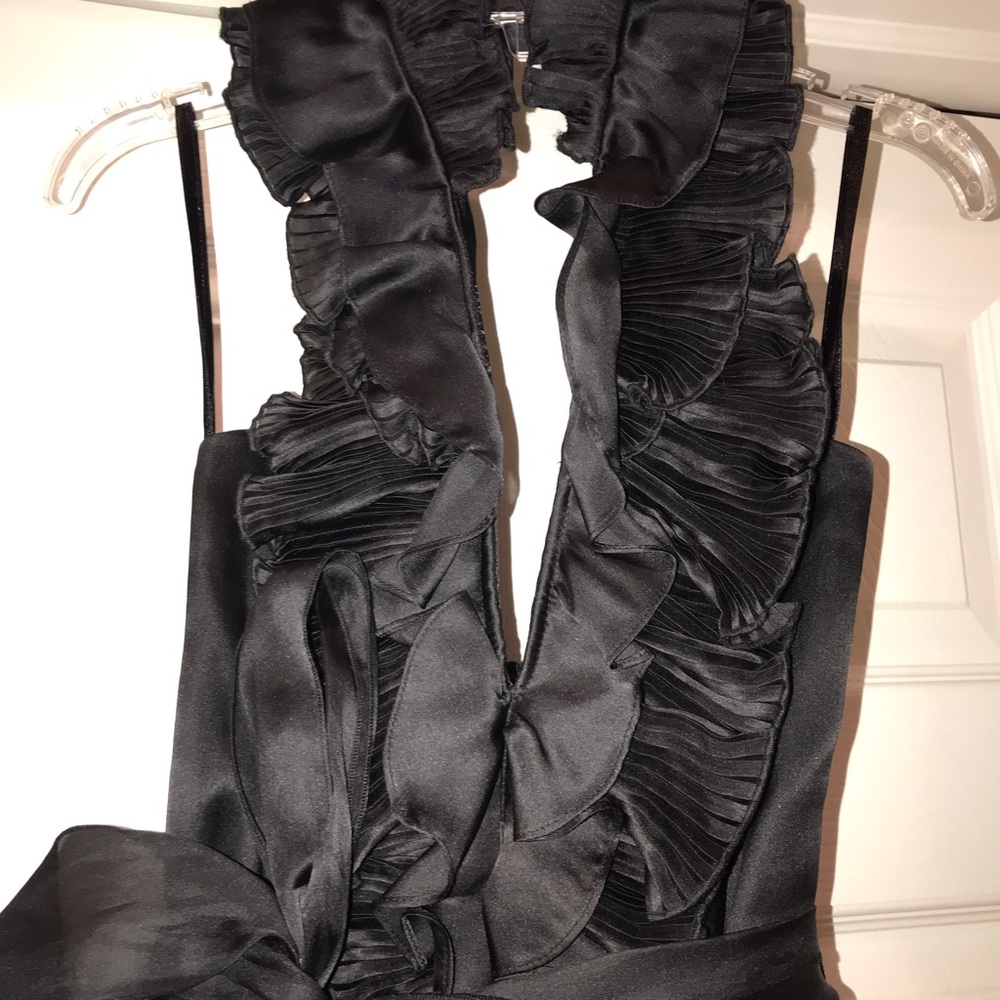 Black halter top - Picture 4 of 7